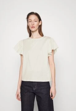 Mana - Basic T-Shirt