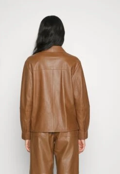 Dclasse - Leather Jacket 8 Dclasse - Leather Jacket -The LBD Shop e462d03fec144a6ca41d4a164271a94e