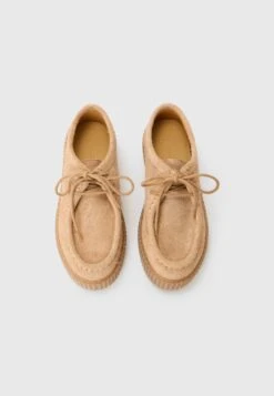 KAPOKNEW - Boat Shoes - Beige -The LBD Shop ed6fdf7f74f24907a1cdd459d630c575