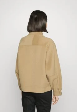 Agitare - Summer Jacket - Cammello -The LBD Shop ee7a896efc5a4bcdb09bba69eca07ecd