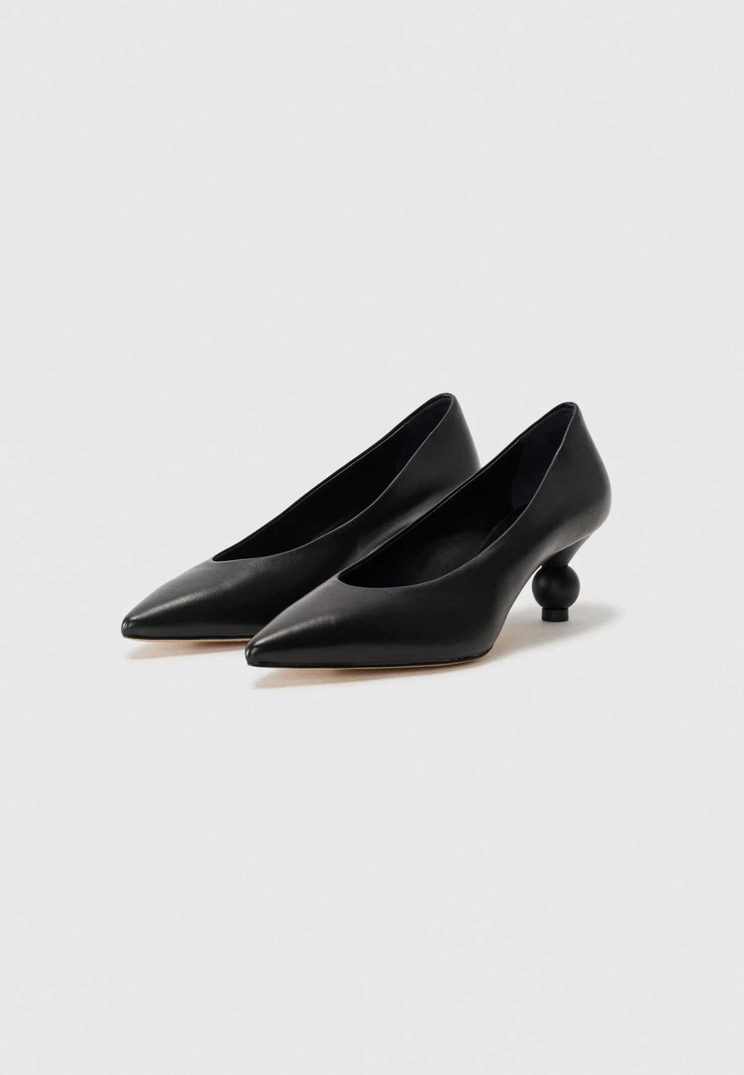 RENZA - Classic Heels - Nero 2 RENZA - Classic Heels - Nero - Image 2