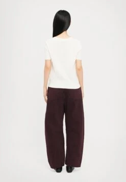 AGRO - Basic T-shirt - Bianco 11 AGRO - Basic T-shirt - Bianco -The LBD Shop f08e841185ad4ff9b2a2eb97bbe82f67