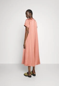 Maga - Day Dress - Terracotta 8 Maga - Day Dress - Terracotta -The LBD Shop f20ed47e957246d4b8020fa0f79c2c61