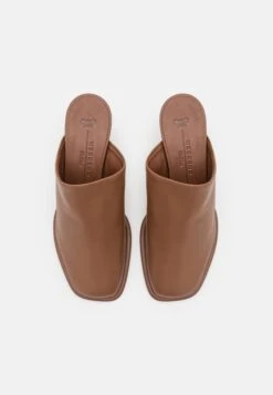 Gabry - Heeled Mules - Brown -The LBD Shop f233e52b35834d2fb0db78c4311f4a3a