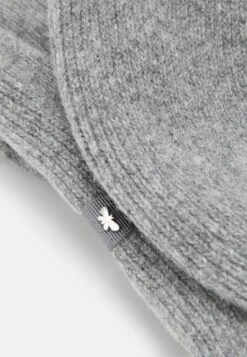 Svago - Beanie - Grigio Perla -The LBD Shop f4f3771993dd4263a268f13e41bd62e9