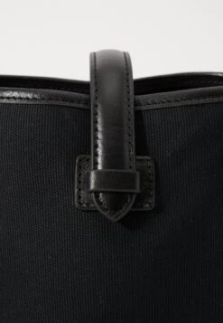 VASAIO - Cross Body Bag - Nero -The LBD Shop fbbc556968ee4d02b68e1a78ff2963db