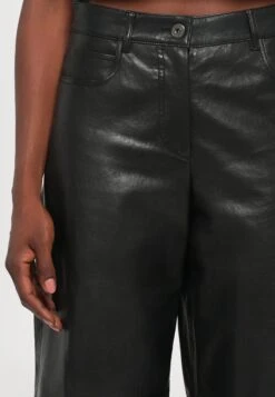 BLANC - Leather Trousers - Nero -The LBD Shop fe19fe5d3f2b498dbbe4bbcf2b87d899